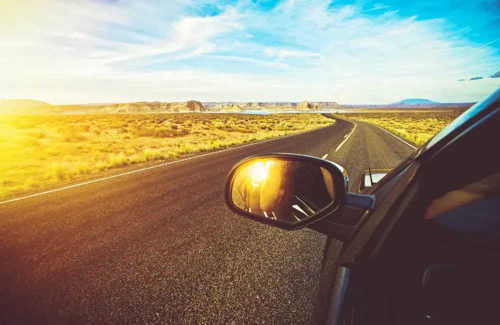 winding Arizona road view